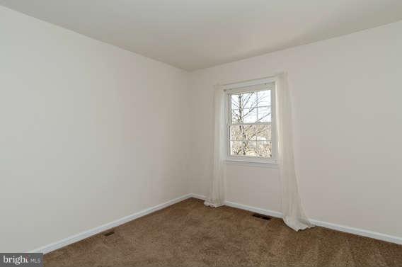 1671 Ridgely Court Crofton, MD 21114 - Photo 18 of 30 Bedroom 3