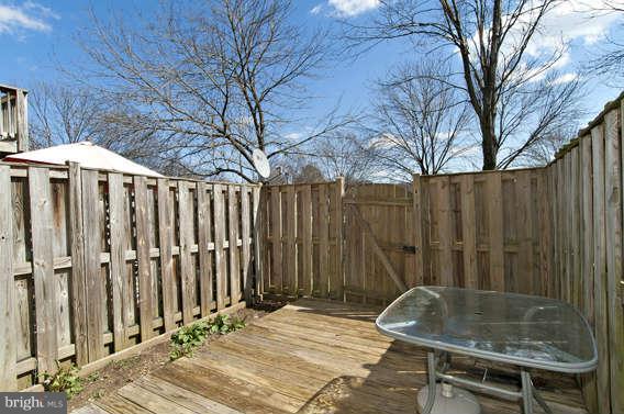 1671 Ridgely Court Crofton, MD 21114 - Photo 20 of 30 Back Yard