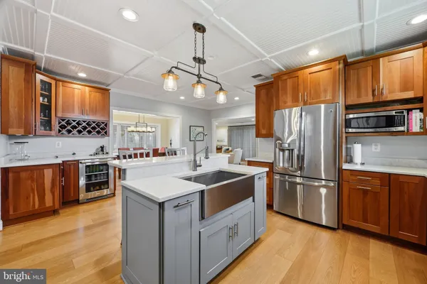 $1,500,000 | 110 Perrys Road, Grasonville, MD 21638