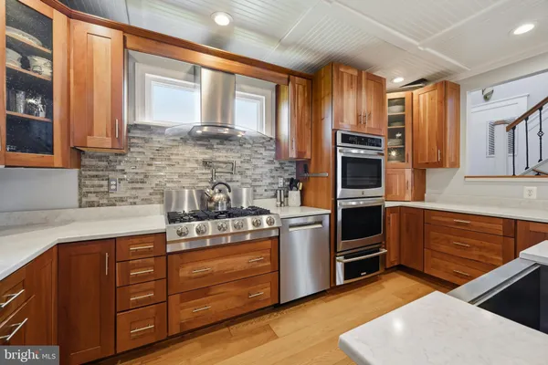 $1,500,000 | 110 Perrys Road, Grasonville, MD 21638