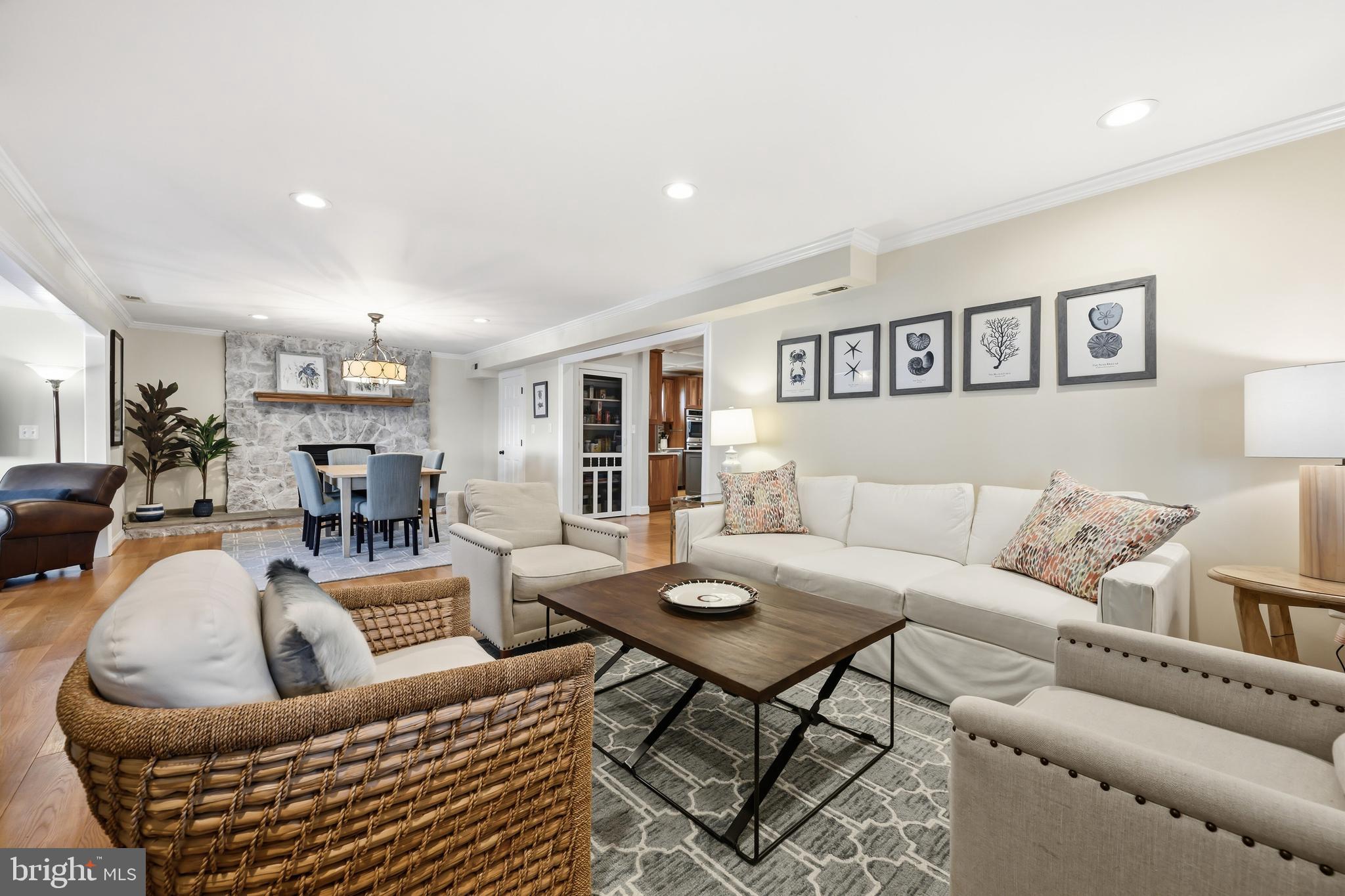 110 Perrys Road Grasonville, MD 21638 - Photo 19 of 68 Living room
