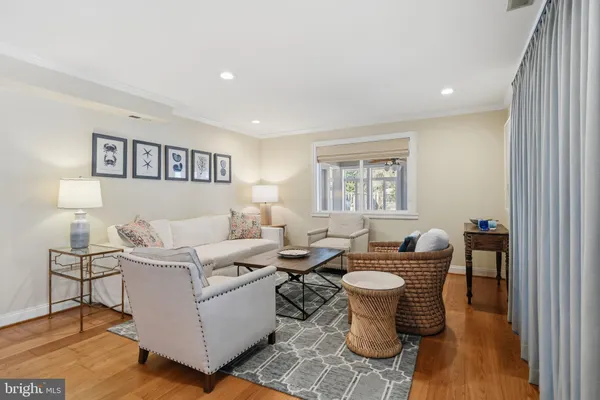 $1,500,000 | 110 Perrys Road, Grasonville, MD 21638