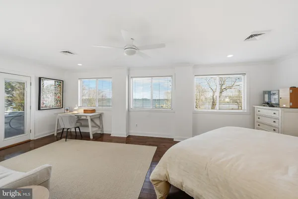 $1,500,000 | 110 Perrys Road, Grasonville, MD 21638