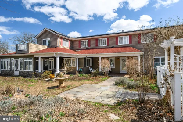 $1,500,000 | 110 Perrys Road, Grasonville, MD 21638