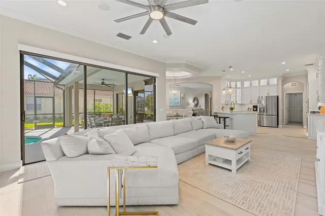 $959,000 | 6470 Indigo Bunting Place, Lakewood Ranch, FL 34202