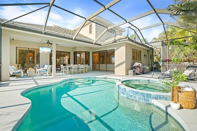 $959,000 | 6470 Indigo Bunting Place, Lakewood Ranch, FL 34202