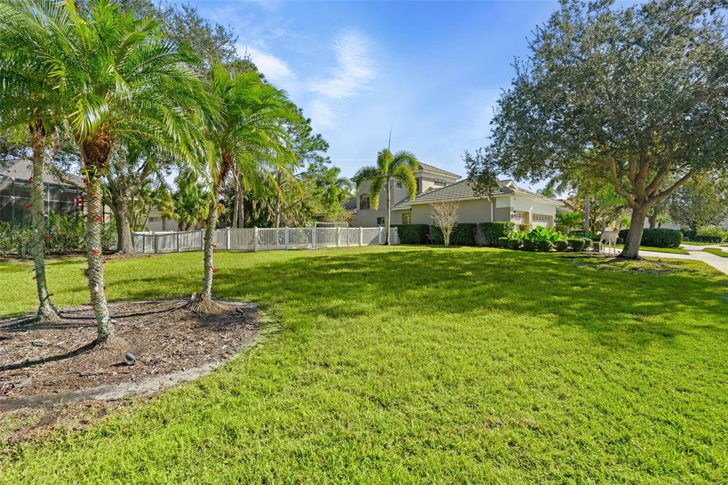 6470 Indigo Bunting Place Lakewood Ranch, FL 34202 - Photo 54 of 65