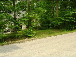 4888 East Lentz Road Bloomington, IN 47408 - Photo 4 of 5 Gallery Image 4