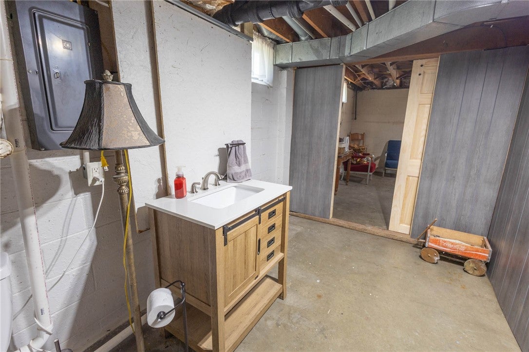 224 Brewer Road Danville, IL 61834 - Photo 28 of 41 Gallery Image 28