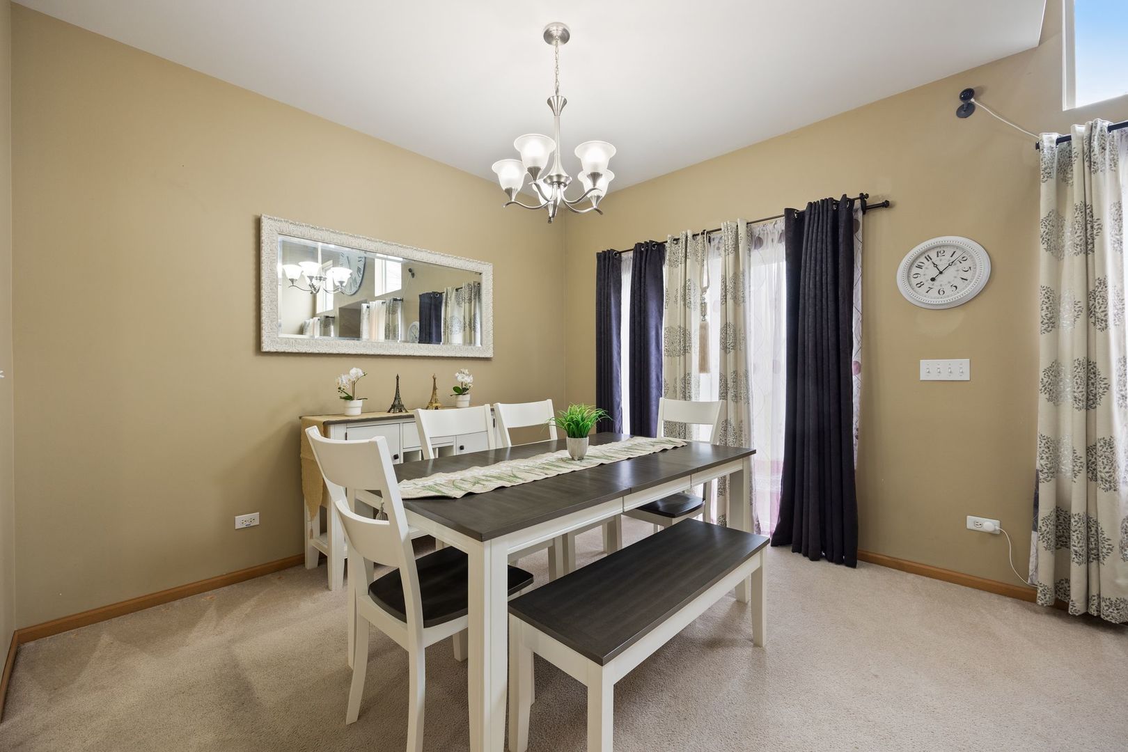 1024 Key Largo Drive Romeoville, IL 60446 - Photo 6 of 25 a view of a dining room with furniture and chandelier