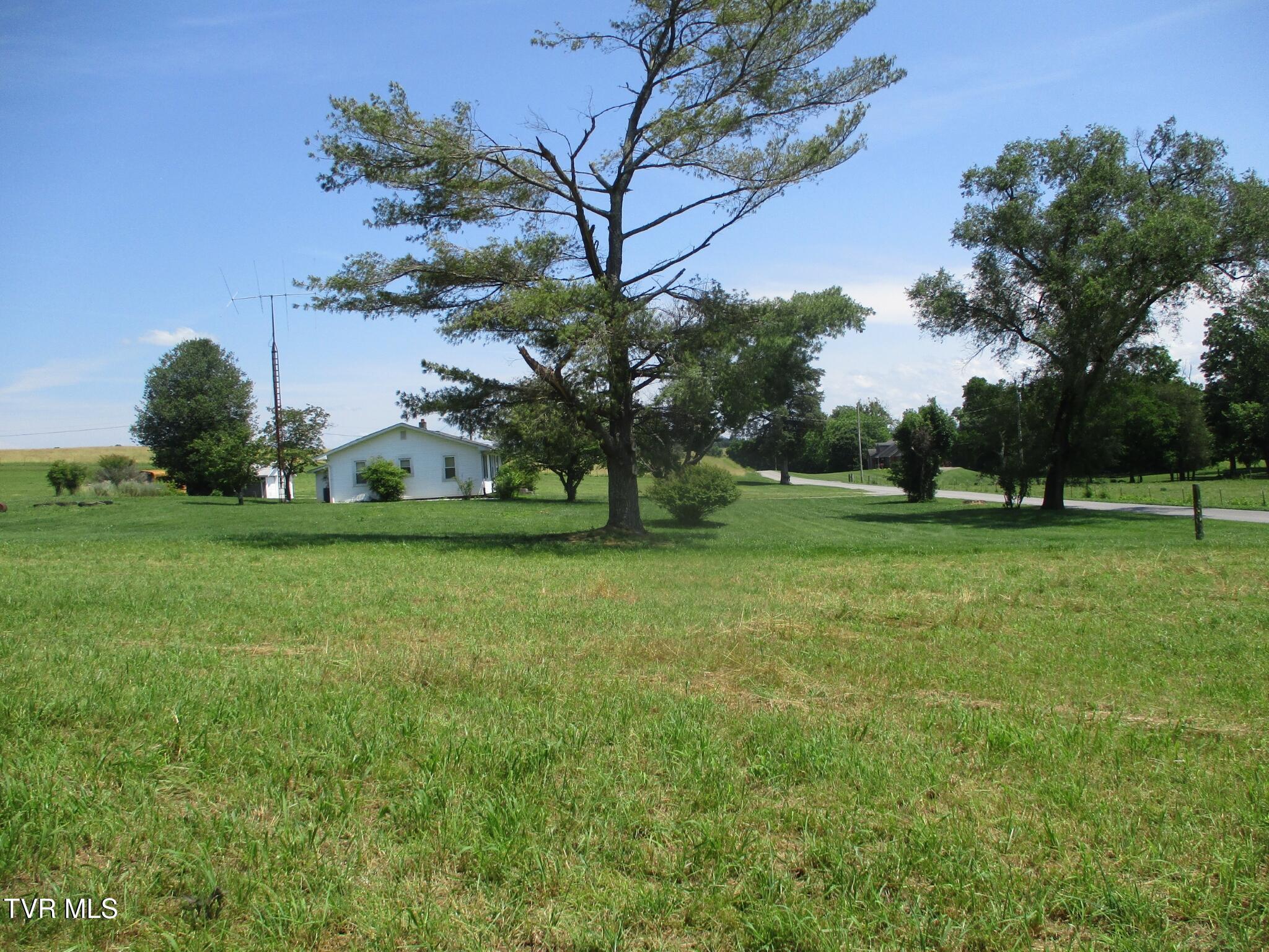 196 Providence Road Telford, TN 37690 - Photo 13 of 53 41 IMG_7646