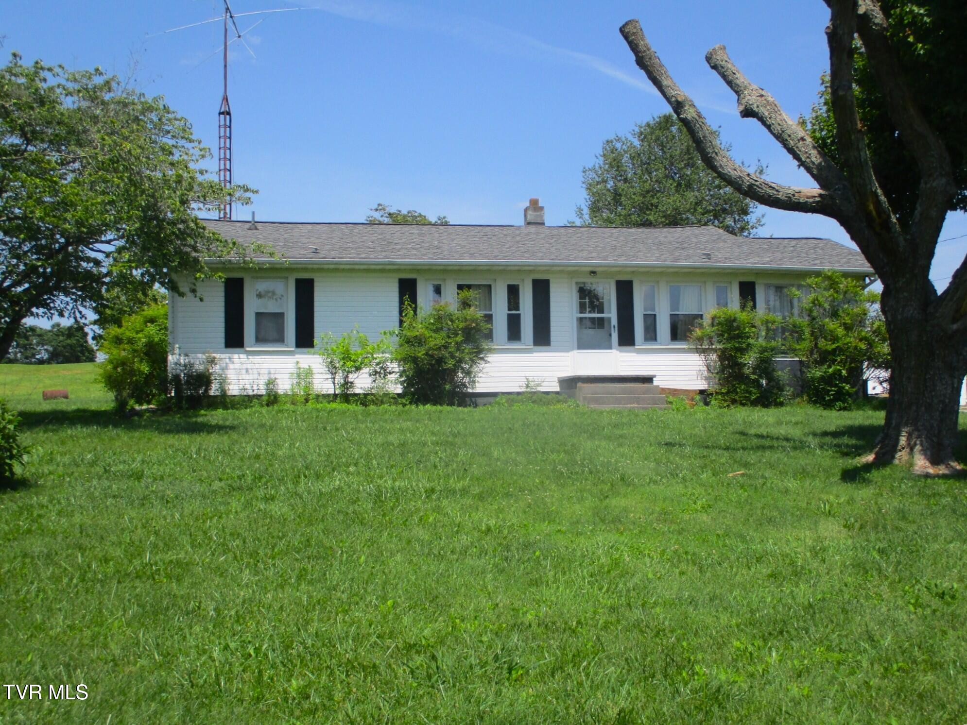 196 Providence Road Telford, TN 37690 - Photo 2 of 53 46 IMG_7655