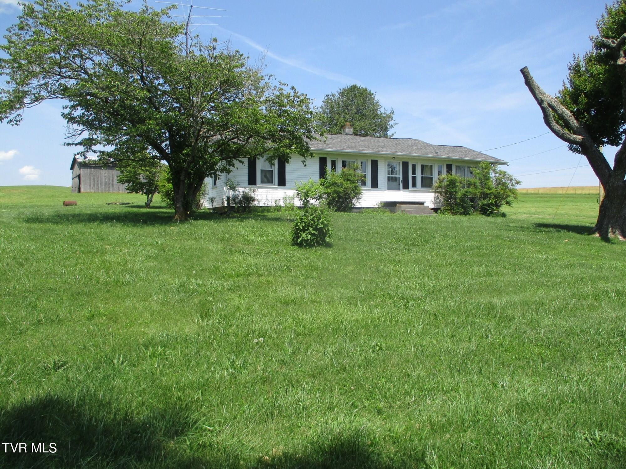 196 Providence Road Telford, TN 37690 - Photo 5 of 53 43 IMG_7650