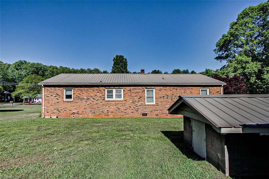 3380 Beavercreek Road Randleman, NC 27317 - Photo 29 of 49 Back
