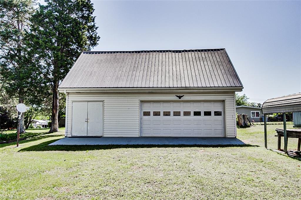3380 Beavercreek Road Randleman, NC 27317 - Photo 34 of 49 Detached Garage Front