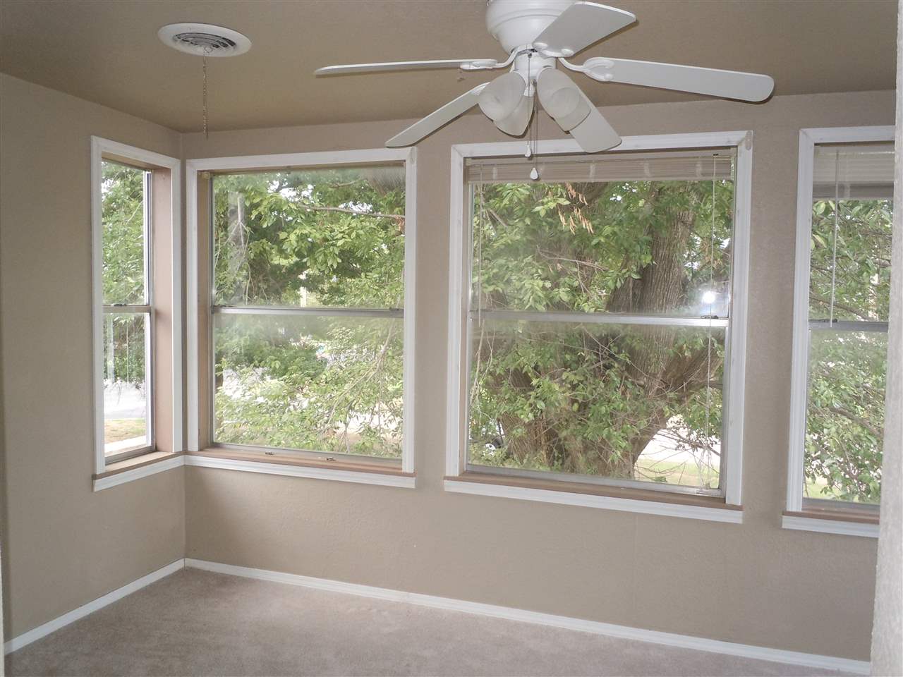 919 North 8th Street Perry, OK 73077 - Photo 7 of 11 Gallery Image 7