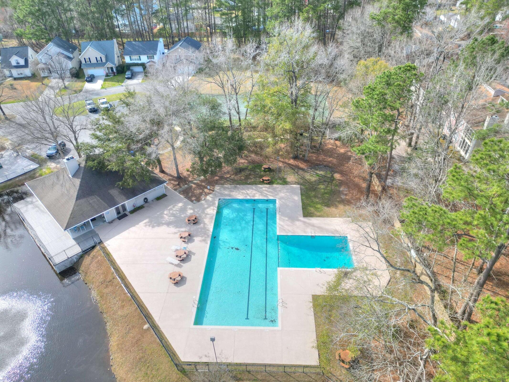 7807 Montview Road North Charleston, SC 29418 - Photo 30 of 41 World Class Amenities