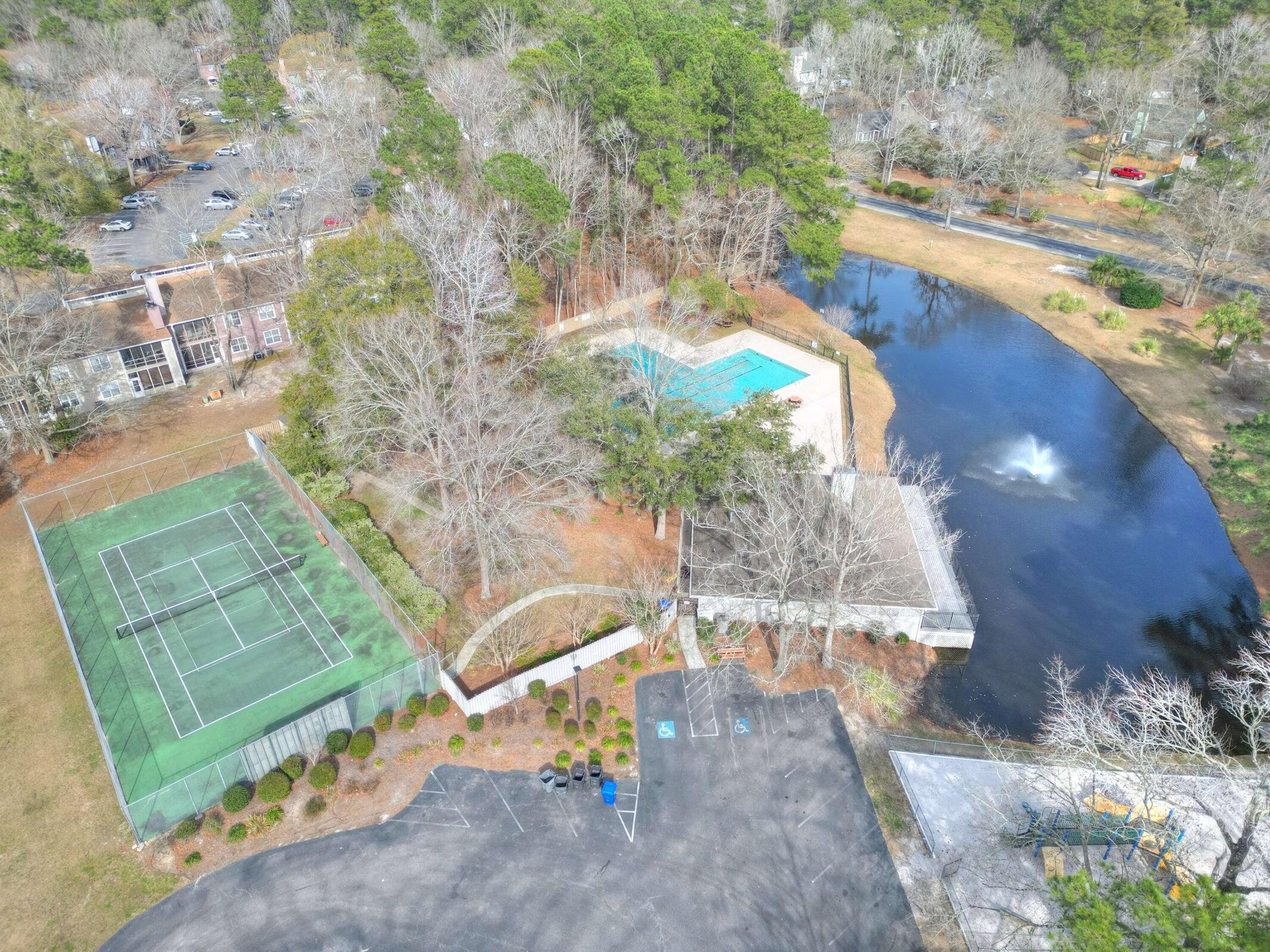 7807 Montview Road North Charleston, SC 29418 - Photo 32 of 41 World Class Amenities