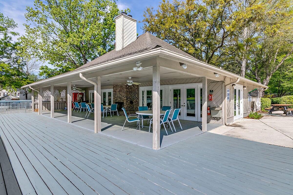 7807 Montview Road North Charleston, SC 29418 - Photo 35 of 41 World Class Amenities