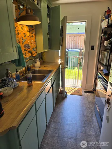 $500,000 | 508 Gladstone Street, Bellingham, WA 98225