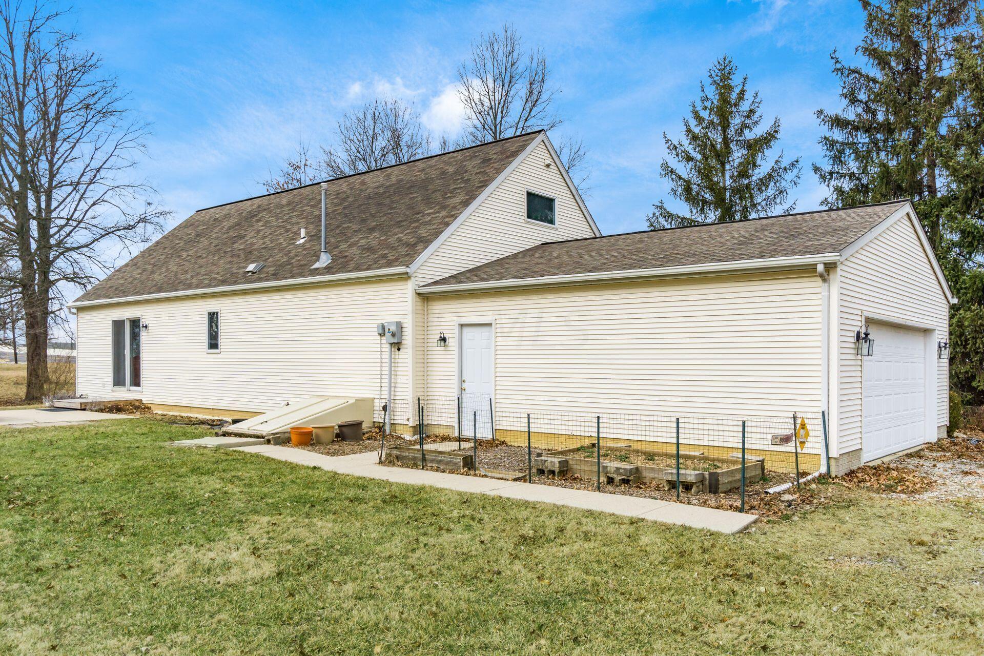 2857 Home Road Powell, OH 43065 - Photo 34 of 54 036_me Rd Powell OH 43065 USA