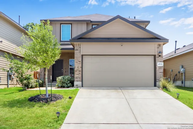 $2,350 | 4932 Taconite Pass, San Antonio, TX 78253