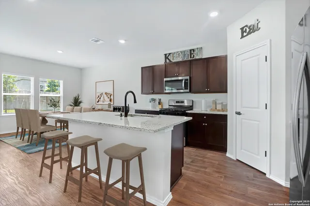 $2,350 | 4932 Taconite Pass, San Antonio, TX 78253