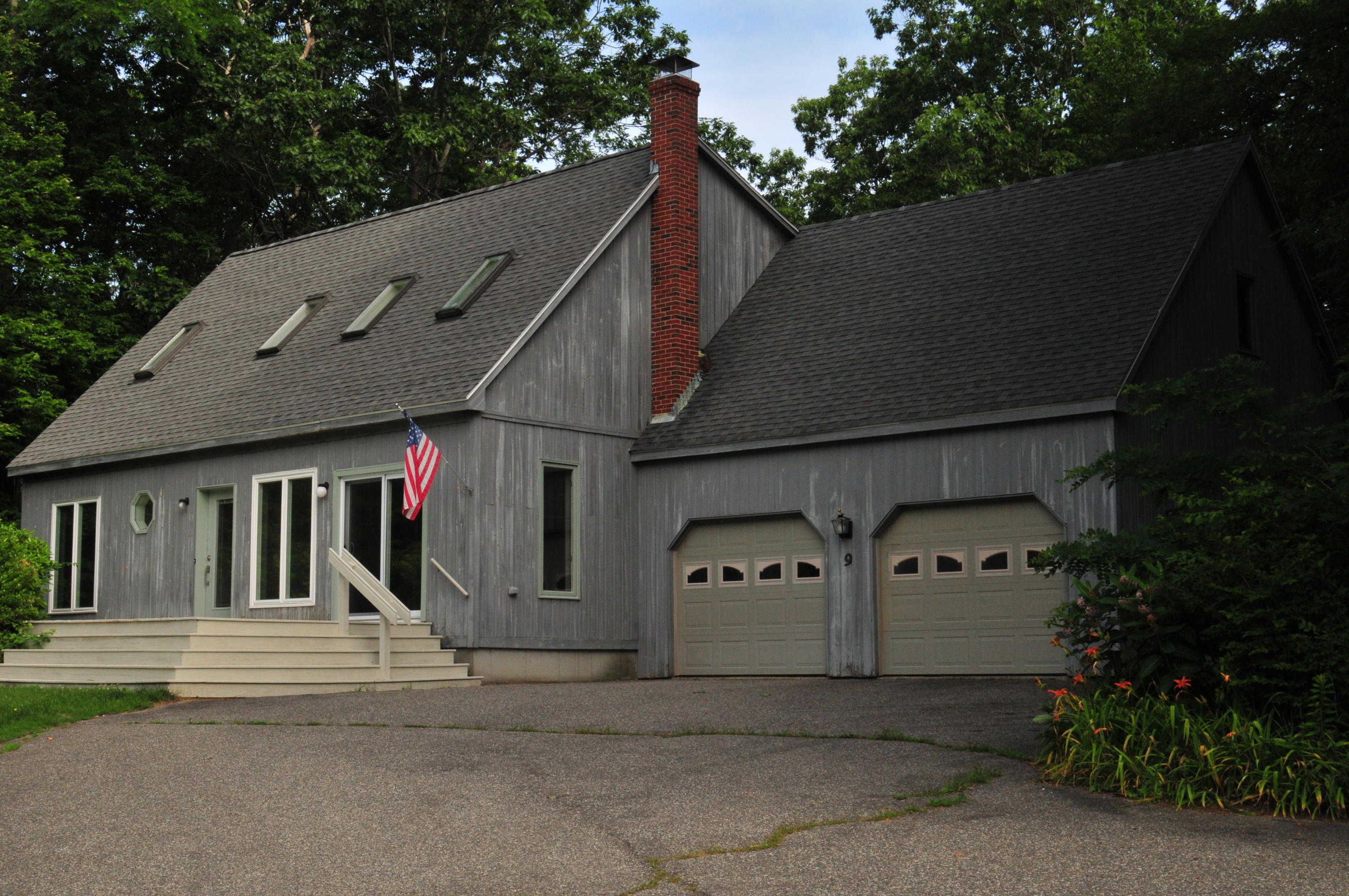 9 Pepperrell Road Kittery Point, ME 03905 - Photo 2 of 21 DSC_2672