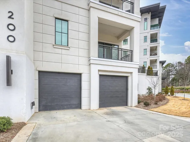 $4,750,000 | 19329 Watermark Drive, Unit 261/262, Cornelius, NC 28031