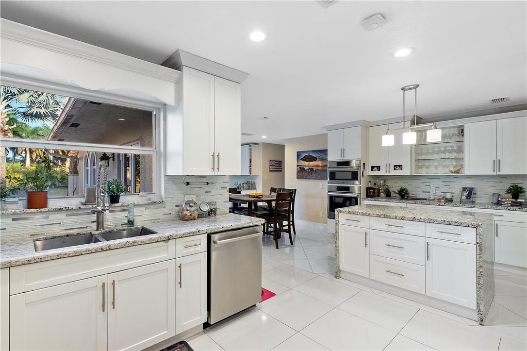 17584 Fieldbrook Circle South Boca Raton, FL 33496 - Photo 7 of 47 Photo 7