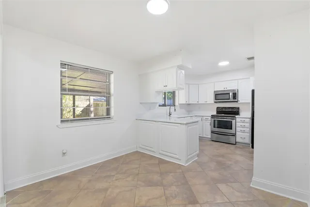 $1,990 | 16318 Cypress Point Drive, Cypress, TX 77429