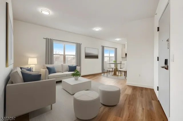 $2,300 | 48 Chadwick Street, Unit 301, Paterson, NJ 07503