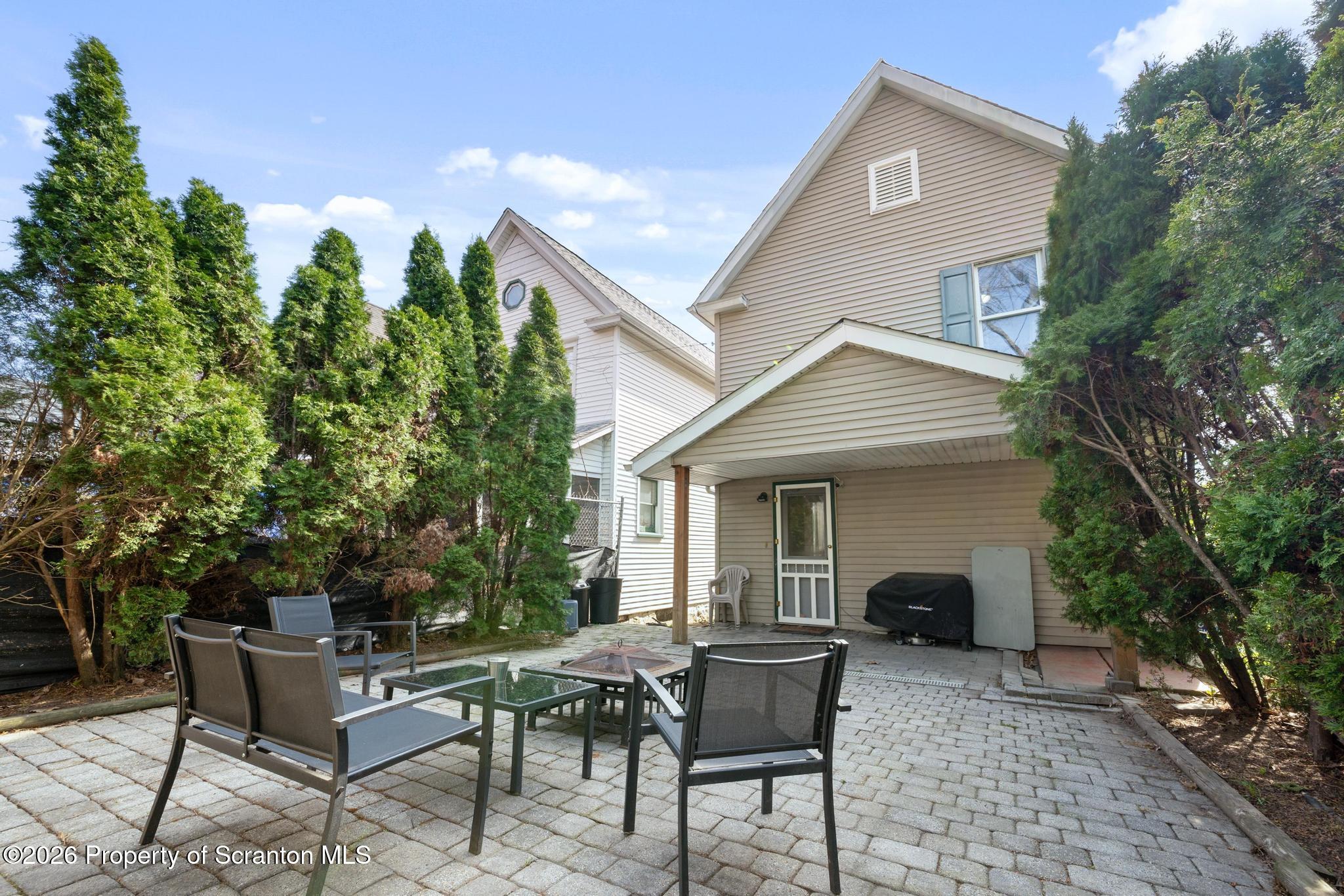 1507 Pine Street Scranton, PA 18510 - Photo 31 of 36 DSC_1147-3