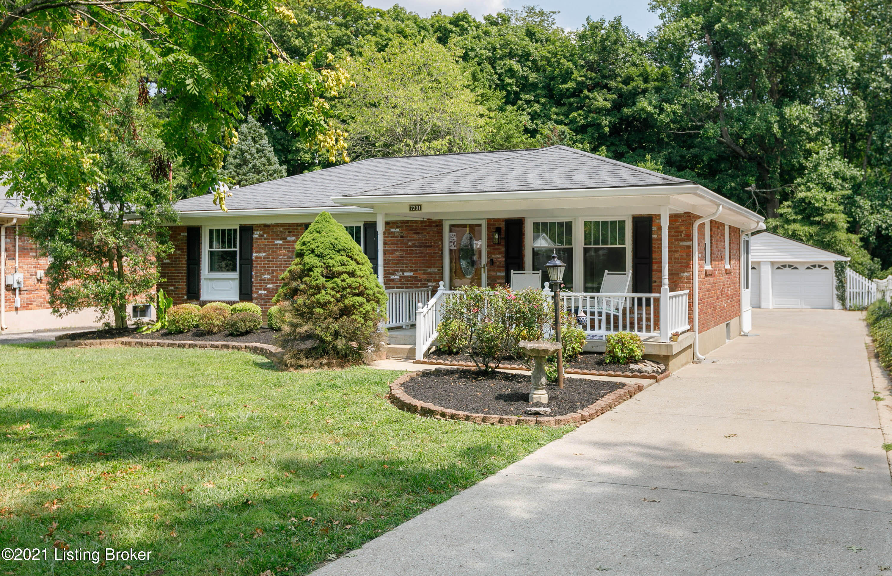 7201 River Road Prospect, KY 40059 - Photo 5 of 43 001