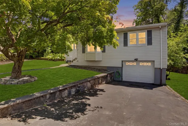 $499,999 | 197 Seward Street, Buchanan, NY 10511