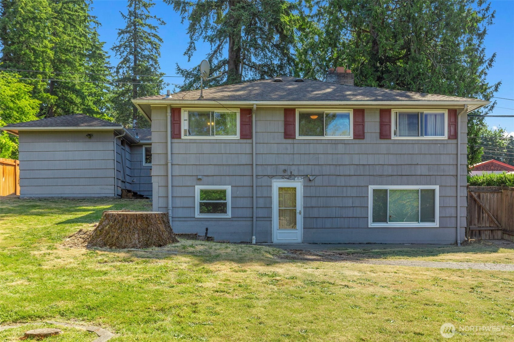 19005 104th Avenue Northeast Bothell, WA 98011 - Photo 18 of 22