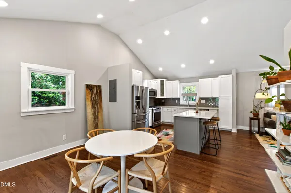 $525,000 | 705 Chatham Lane, Raleigh, NC 27610