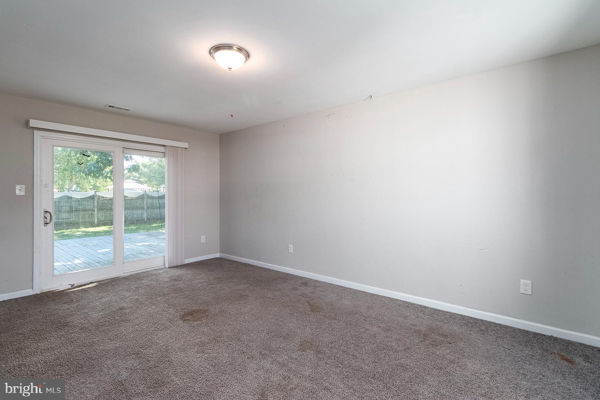 43 Hawthorne Road Sicklerville, NJ 08081 - Photo 11 of 28 Gallery Image 11