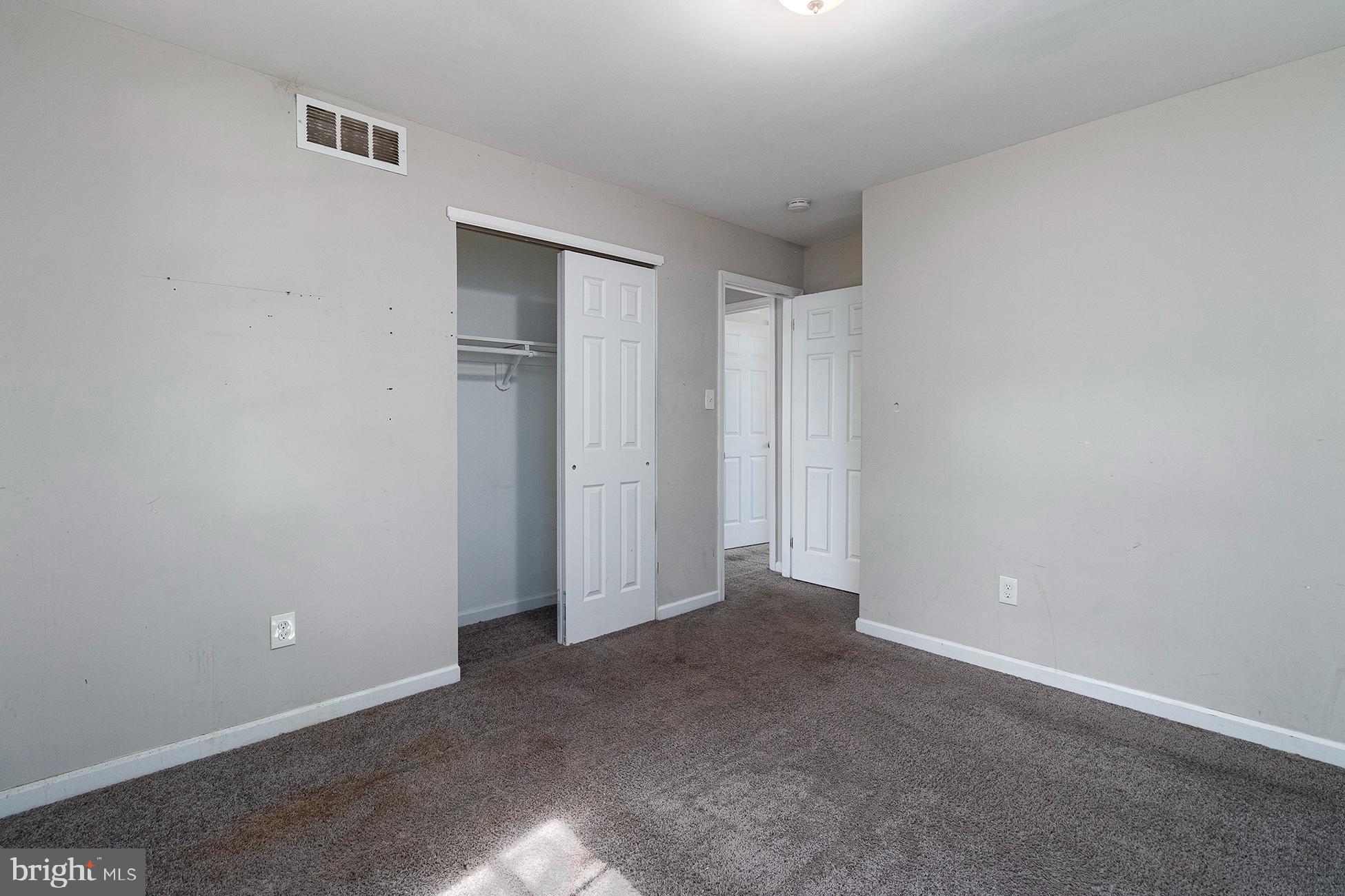 43 Hawthorne Road Sicklerville, NJ 08081 - Photo 19 of 28 Gallery Image 19