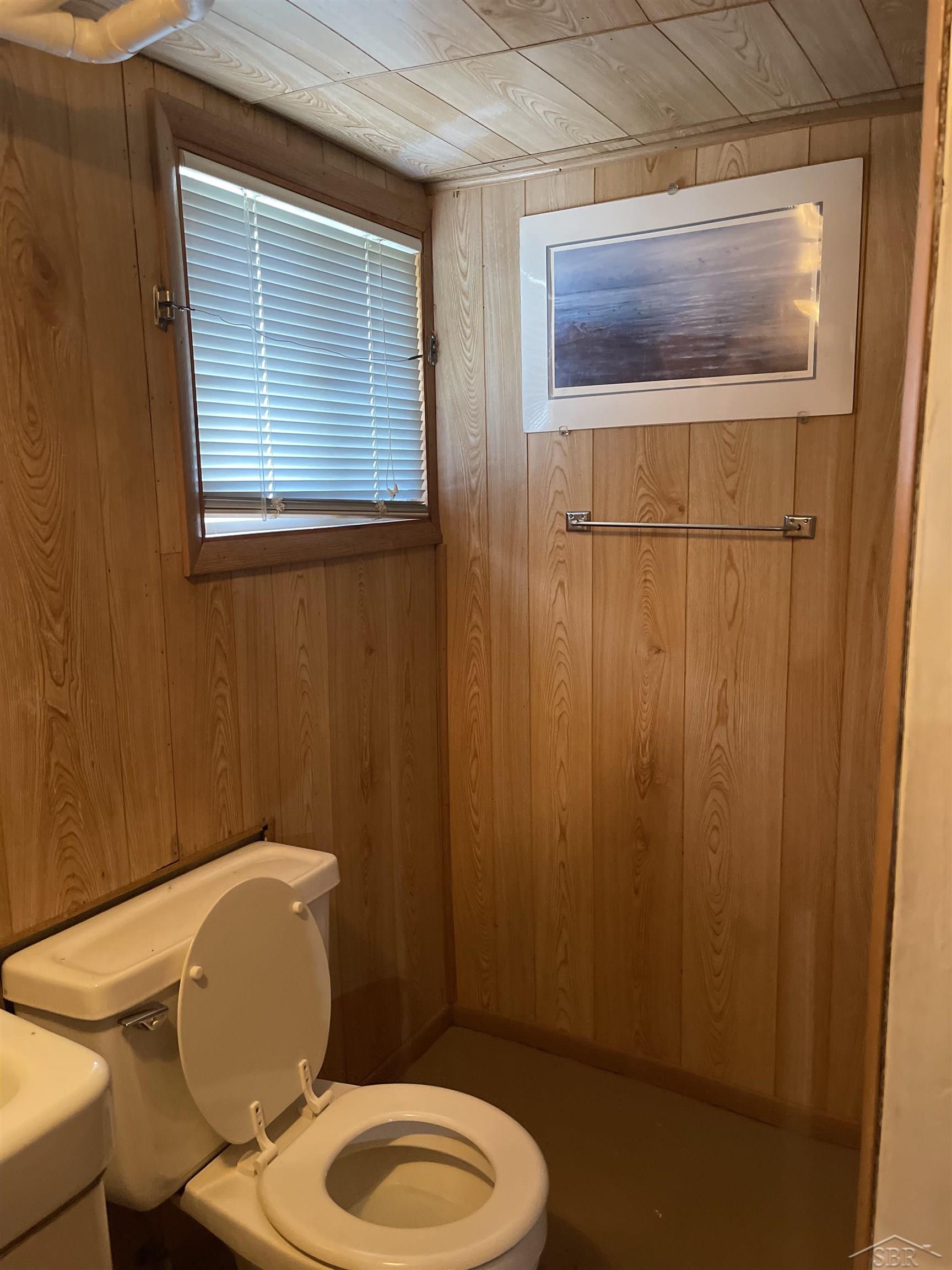 2780 Tatham Road Saginaw, MI 48601 - Photo 22 of 24 50097136-21.JPG