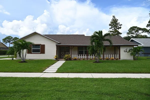 $540,000 | 13560 Exotica Lane, Wellington, FL 33414