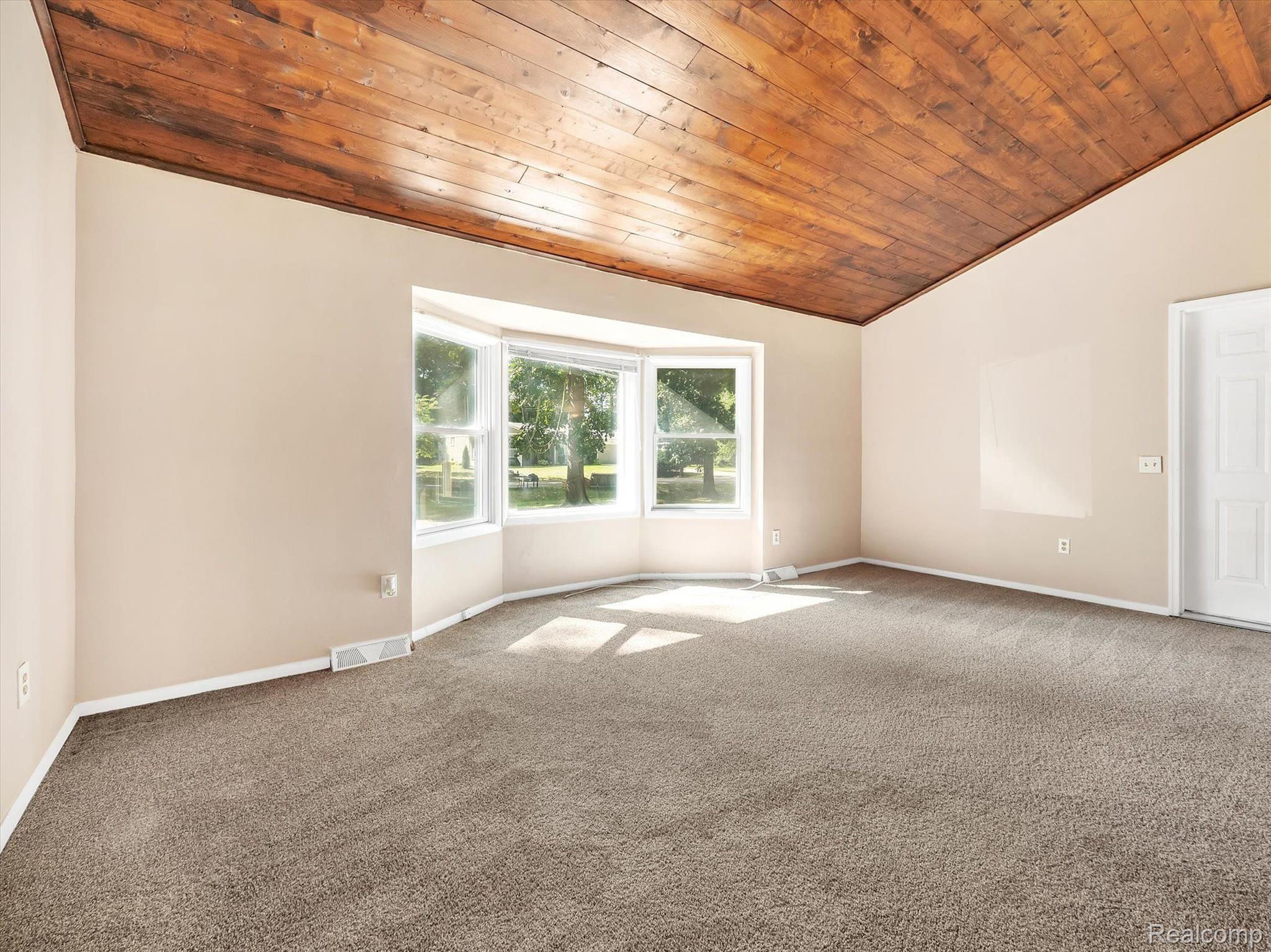 2491 Frankson Avenue Rochester, MI 48307 - Photo 8 of 45 Gallery Image 8