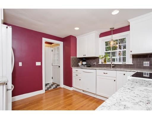 24 Coolidge Road Melrose, MA 02176 - Photo 18 of 40 Gallery Image 18