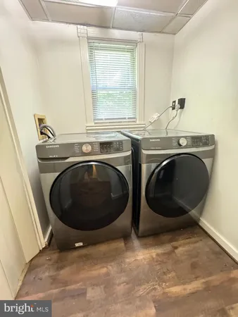 $2,050 | 1005 Manning Drive, Fredericksburg, VA 22405