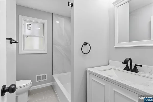 $570,000 | 77 Lakeside Avenue, Pompton Lakes, NJ 07442