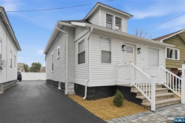 $570,000 | 77 Lakeside Avenue, Pompton Lakes, NJ 07442