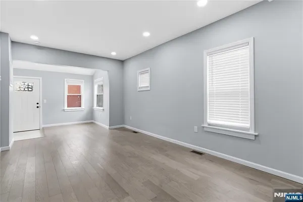 $570,000 | 77 Lakeside Avenue, Pompton Lakes, NJ 07442