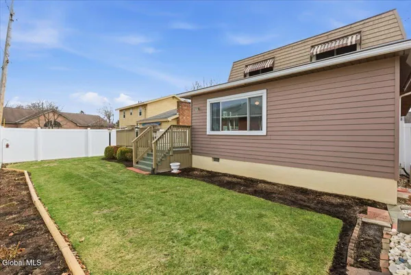 $379,900 | 30 Hopewell Street, Albany, NY 12208