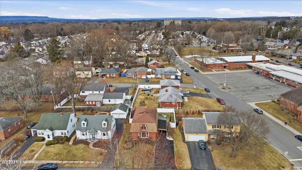 $379,900 | 30 Hopewell Street, Albany, NY 12208