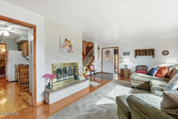 $379,900 | 30 Hopewell Street, Albany, NY 12208